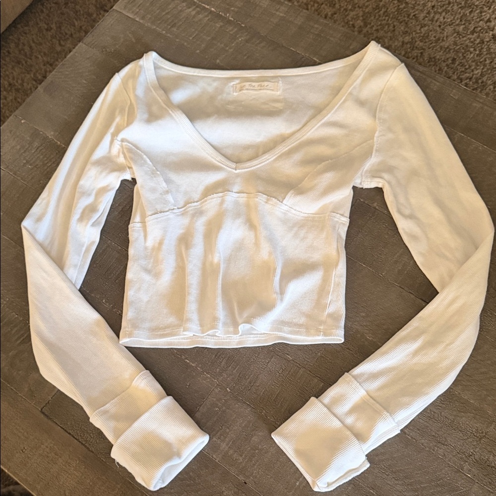 We The Free Women's White Long Sleeve Top NWOT